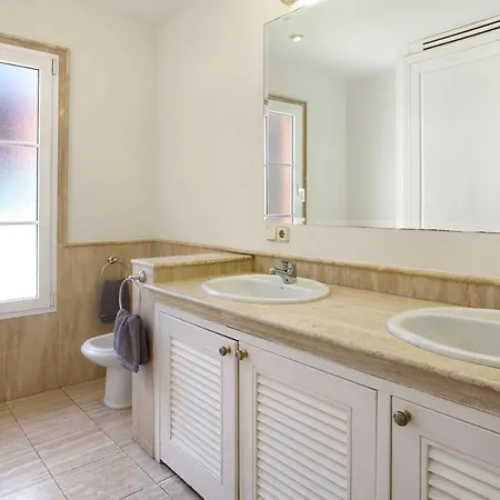 Celeste 2 San Bartolomé